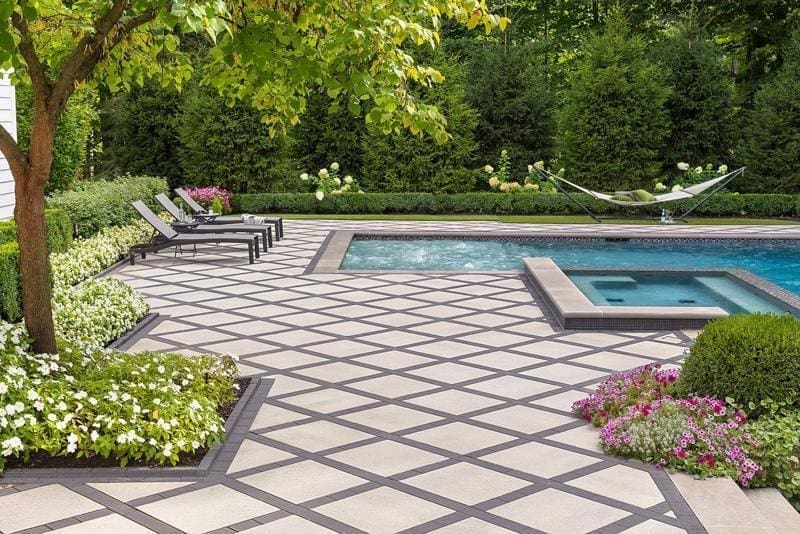 Techo Bloc Victorien Paver 15